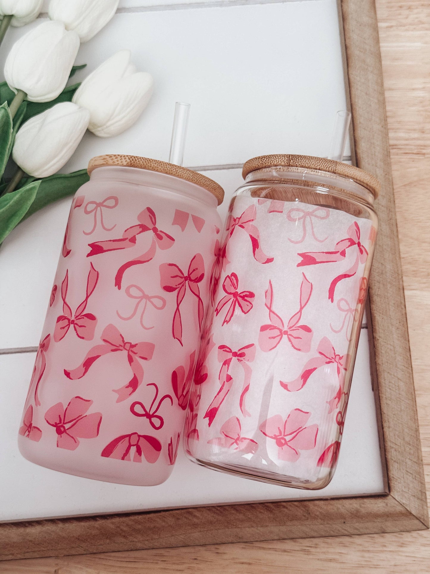 Pink Bows #2 16oz Glass Cup with Bamboo Lid: Frosted
